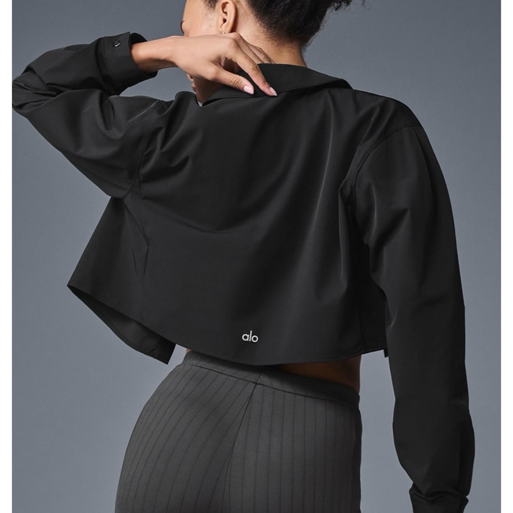 Alo Cropped Take me Out Button Up- XS